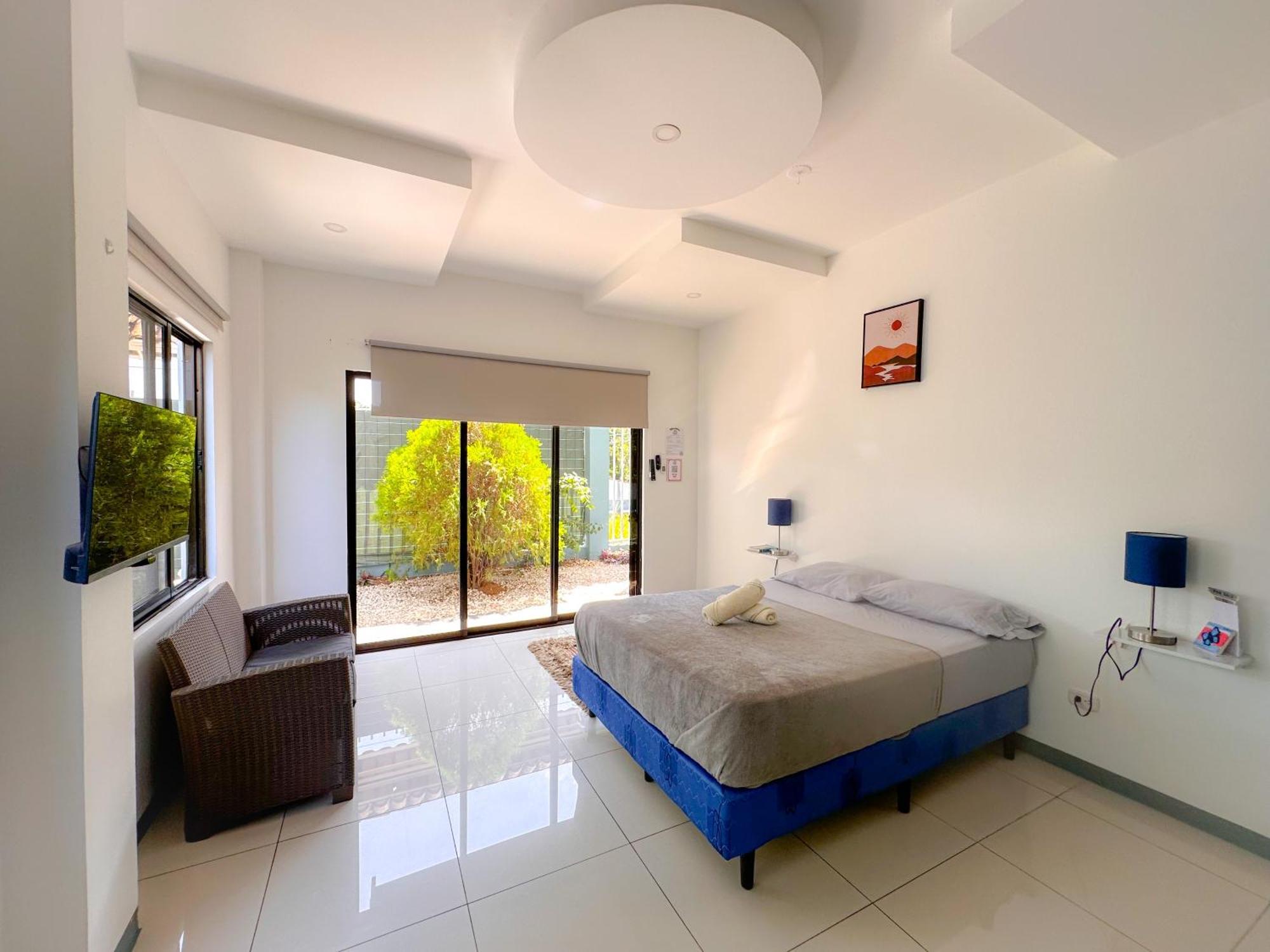 Casa Garitas Guesthouse & Car Rental - Free Sjo Airport Shuttle Río Segundo エクステリア 写真