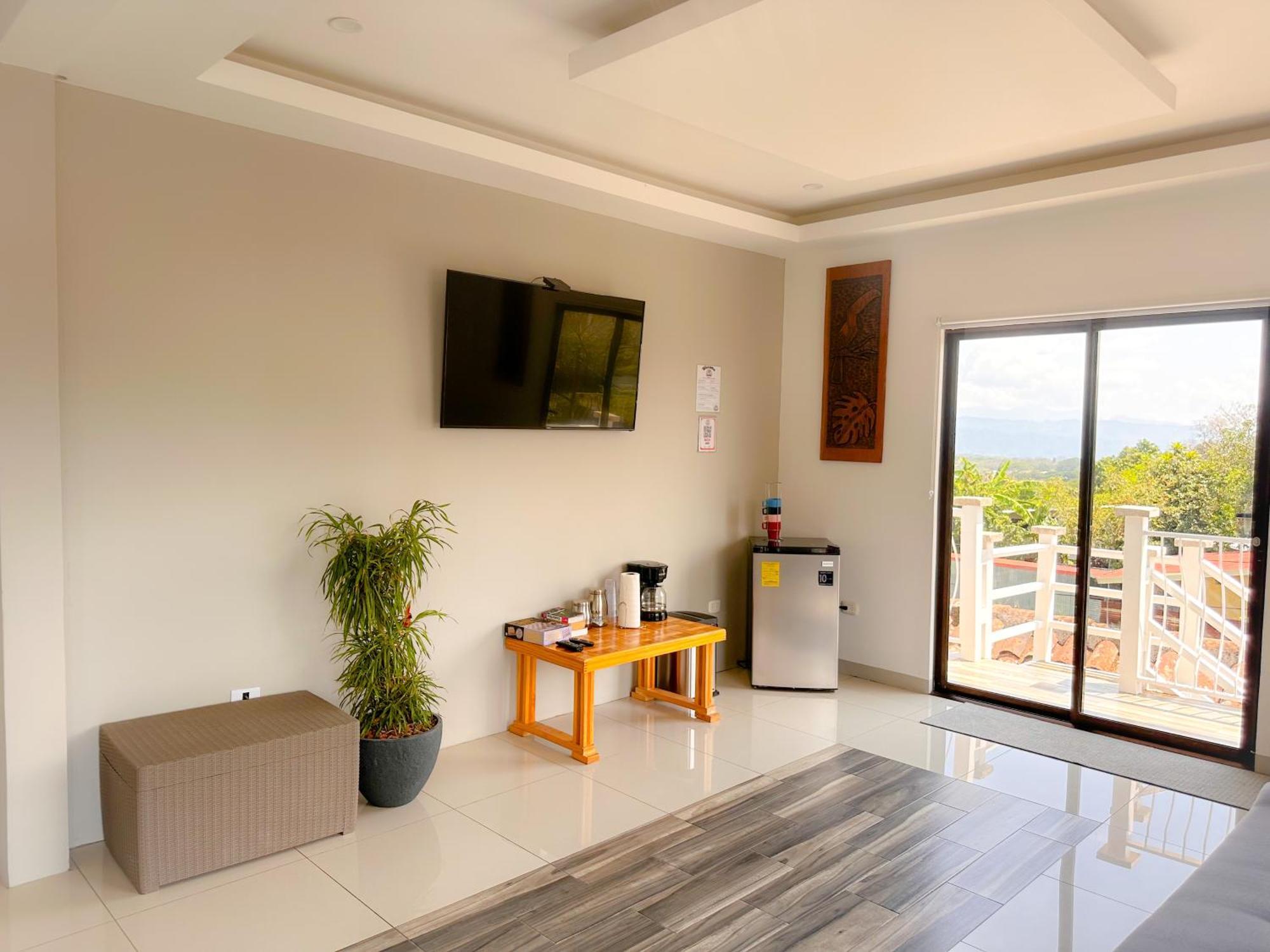 Casa Garitas Guesthouse & Car Rental - Free Sjo Airport Shuttle Río Segundo エクステリア 写真